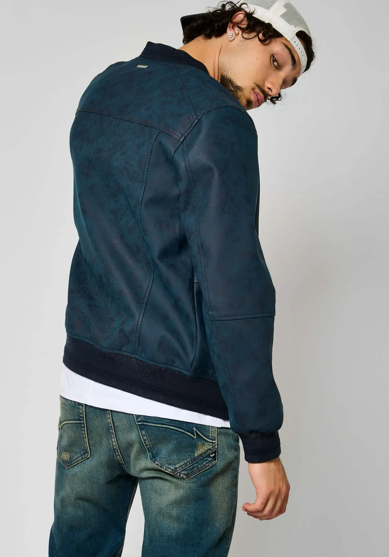 Kaporal BAHO<Homme Vestes